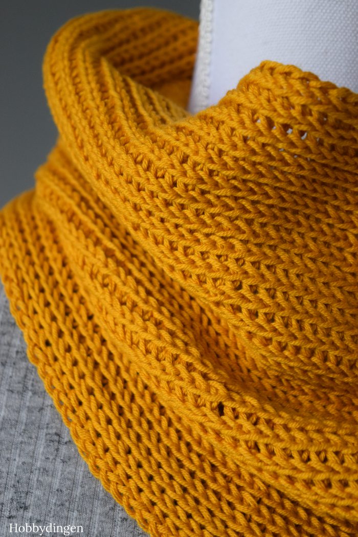 Tunisian Crochet Pattern Ruska Cowl - Hobbydingen.com