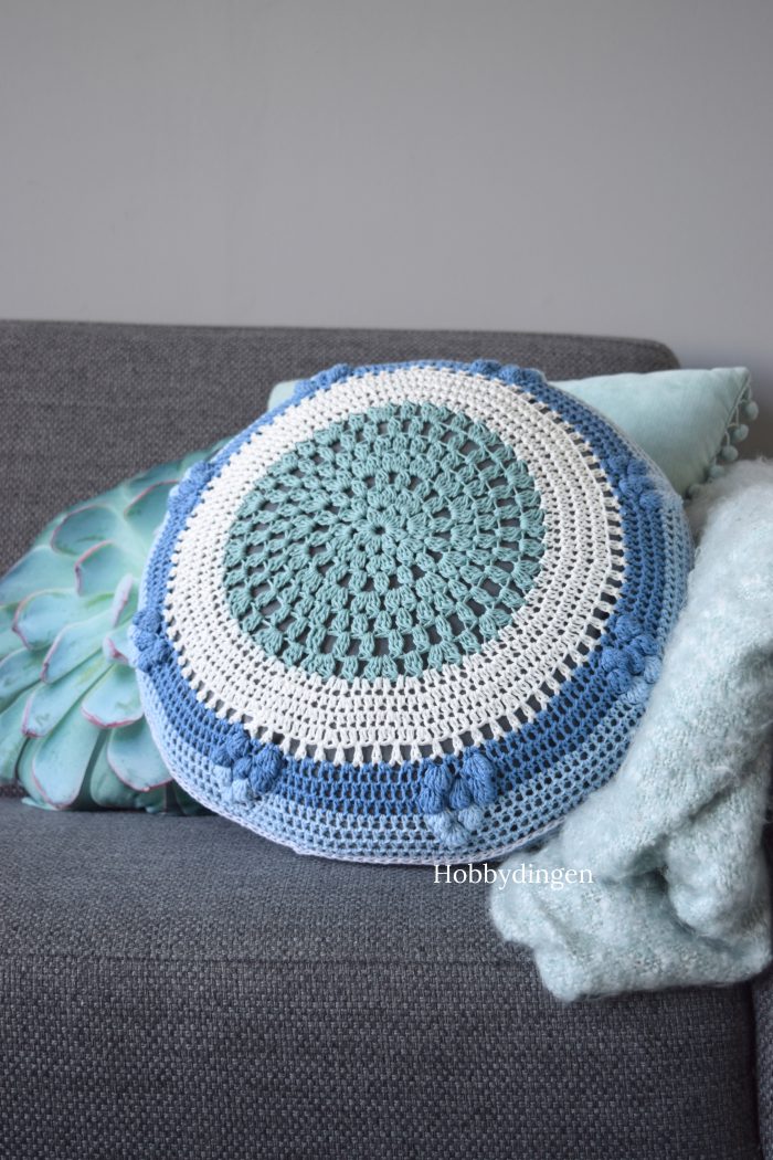 Mandala Cushion Crochet Pattern - Hobbydingen