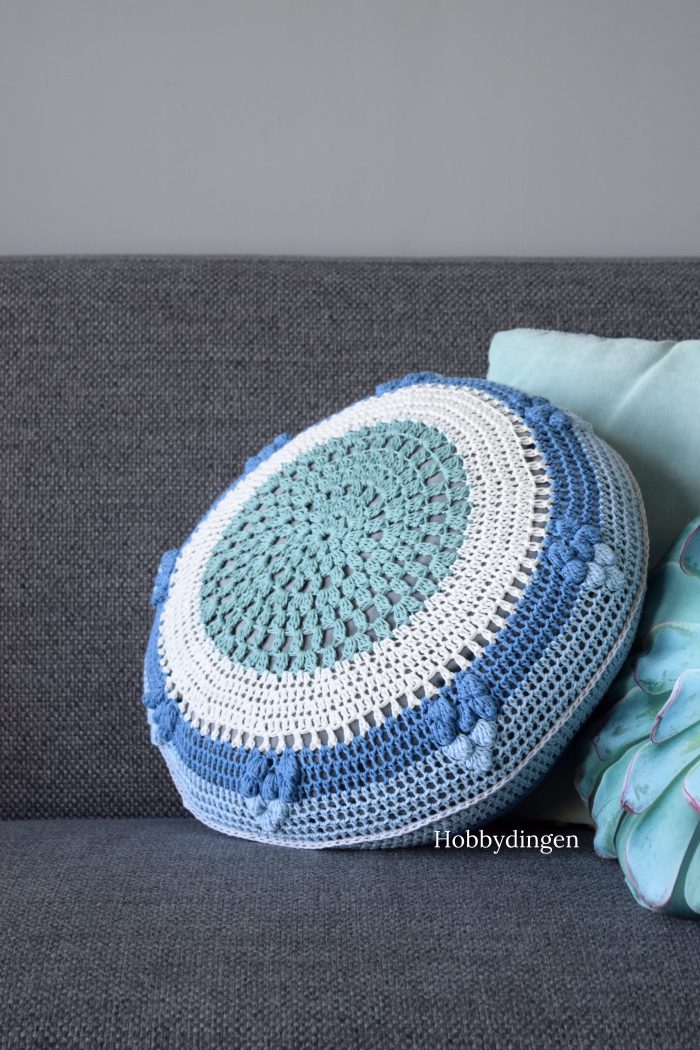 Mandala Cushion Crochet Pattern - Hobbydingen