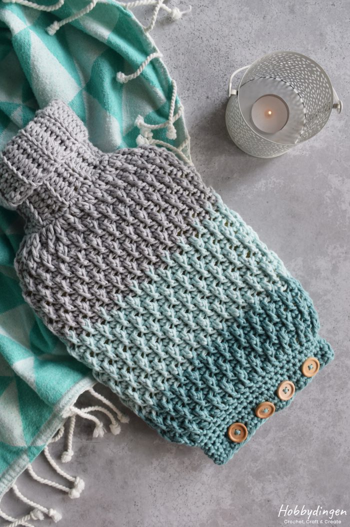 Crochet Pattern Cozy Hot Water Bottle Cover - Hobbydingen.com