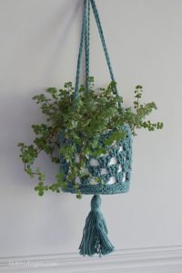 Free Crochet Pattern Plant Hanger - Hobbydingen.com