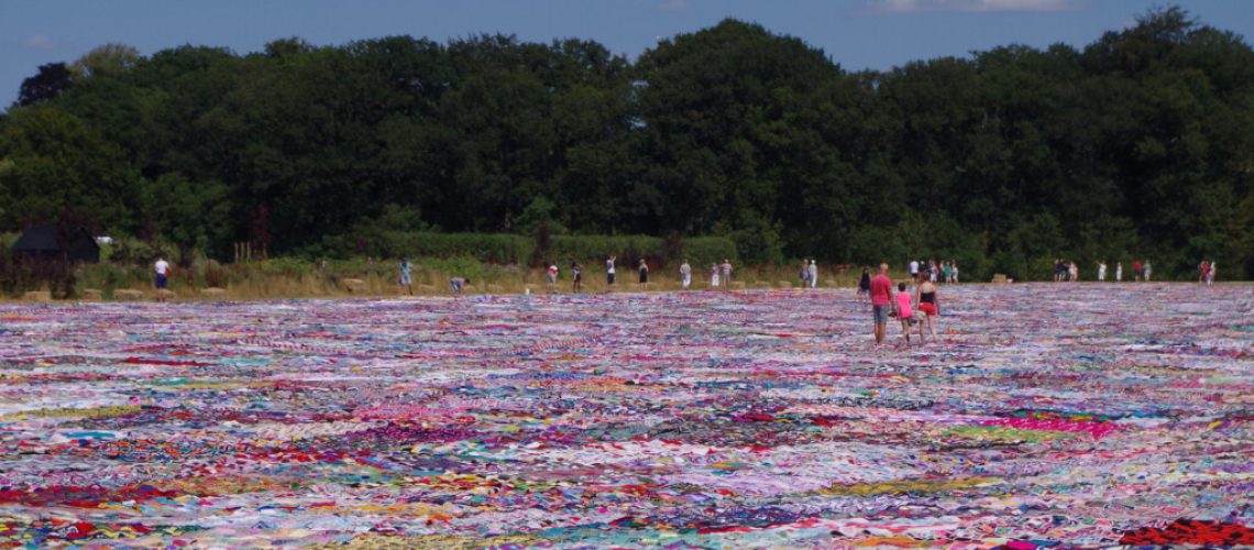 The Biggest Crochet Blanket of The World - Hobbydingen.com